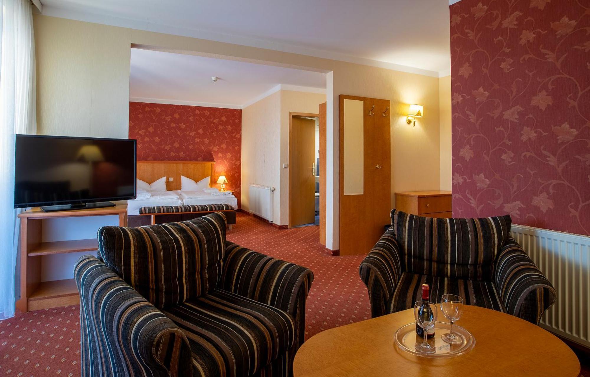Ostseehotel Villen Im Park - Ein Rovell Hotel Heringsdorf  Kültér fotó